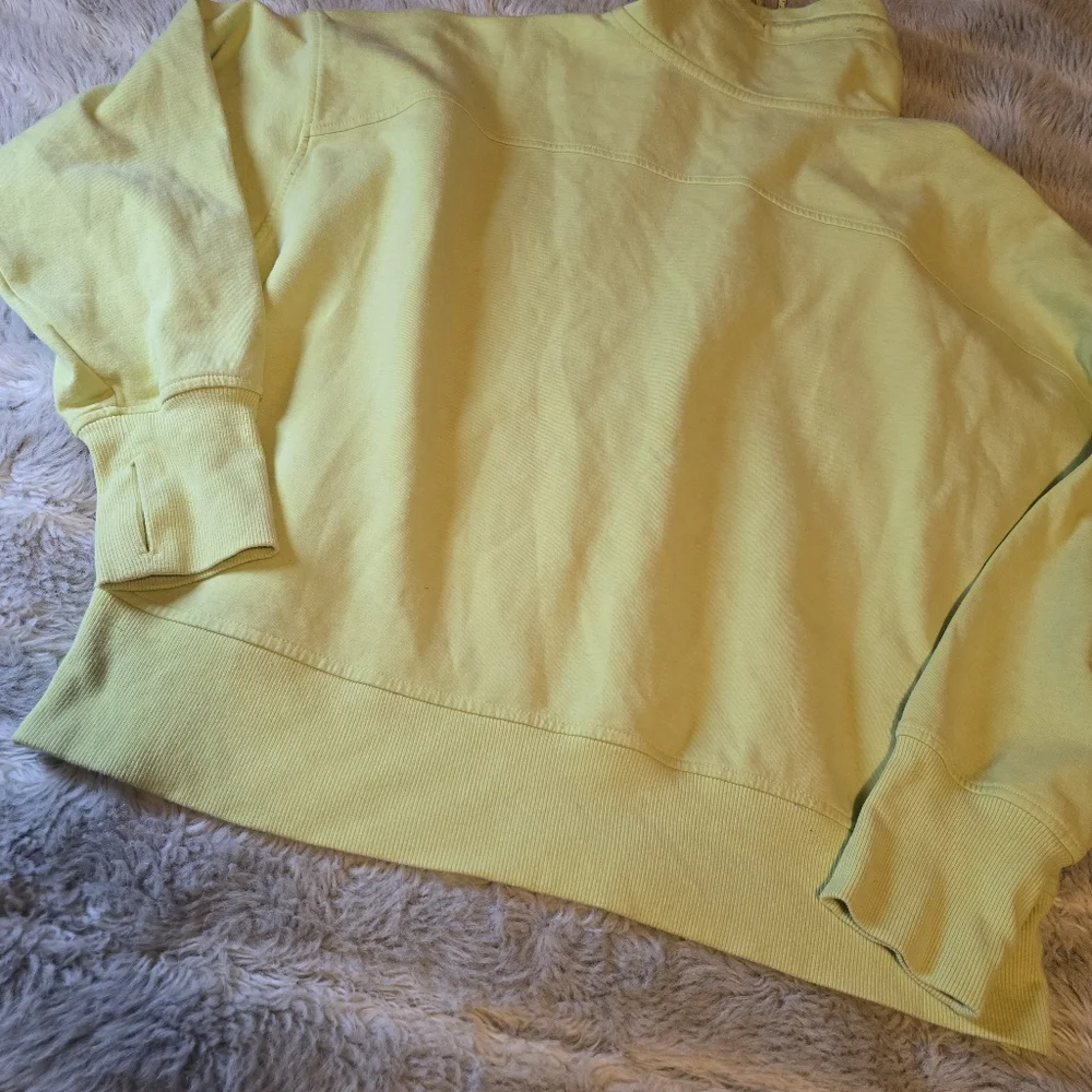 Old Navy Active Yellow Fleece Jacket - Picture 3 of 3